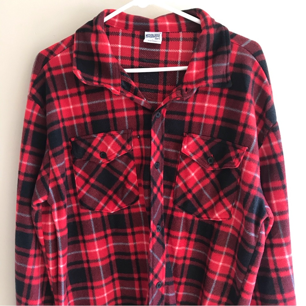Mission Ridge Super Soft Red Black Plaid Flannel Button Up